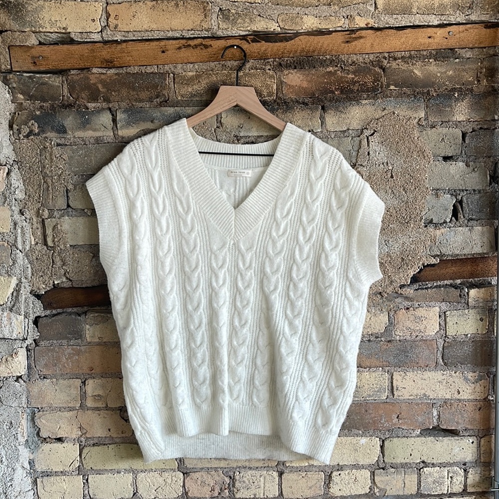 Cable Knit Sweater Vest